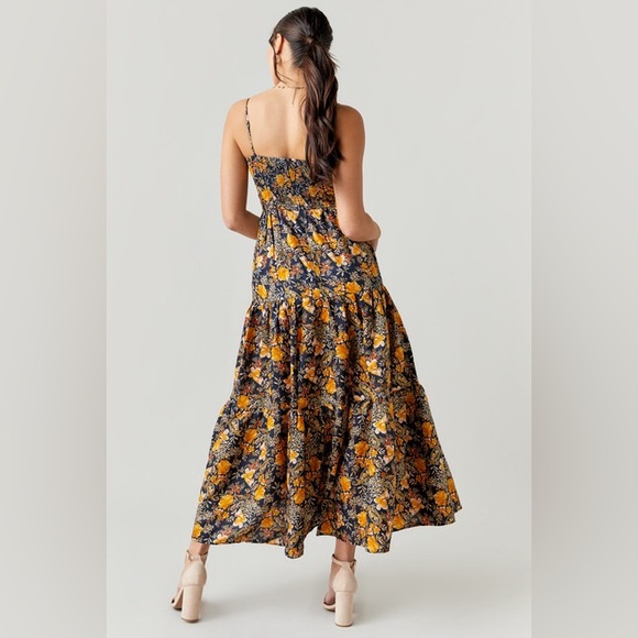 Francesca’s Printed Midi Maxi Dress - Picture 2 of 12